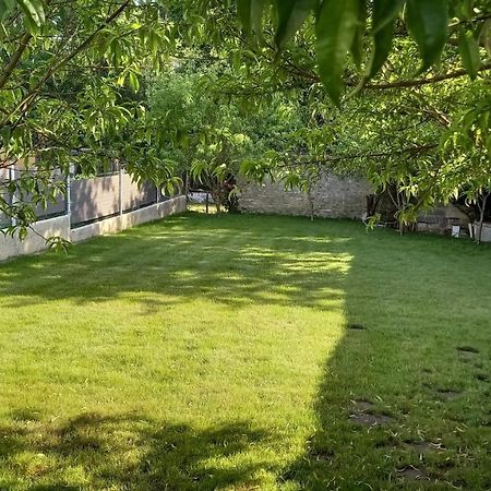 Le Gite Des Murmures Urcel Exterior foto